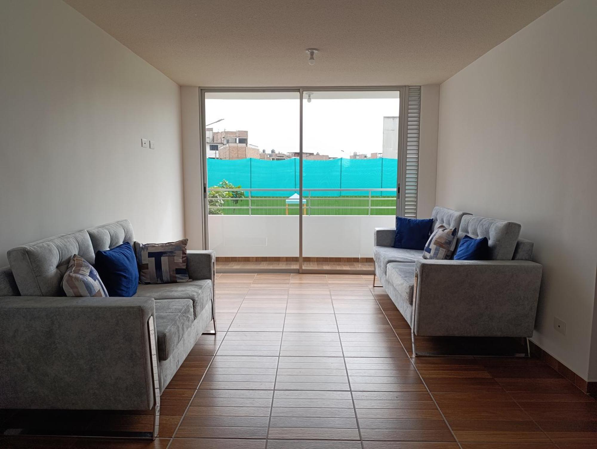 En Departamento De Estreno En Olivos * Lima
